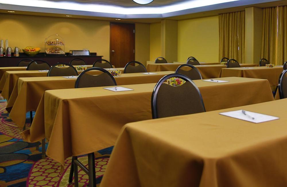 Comfort Inn Dallas North Love Field Airport Экстерьер фото