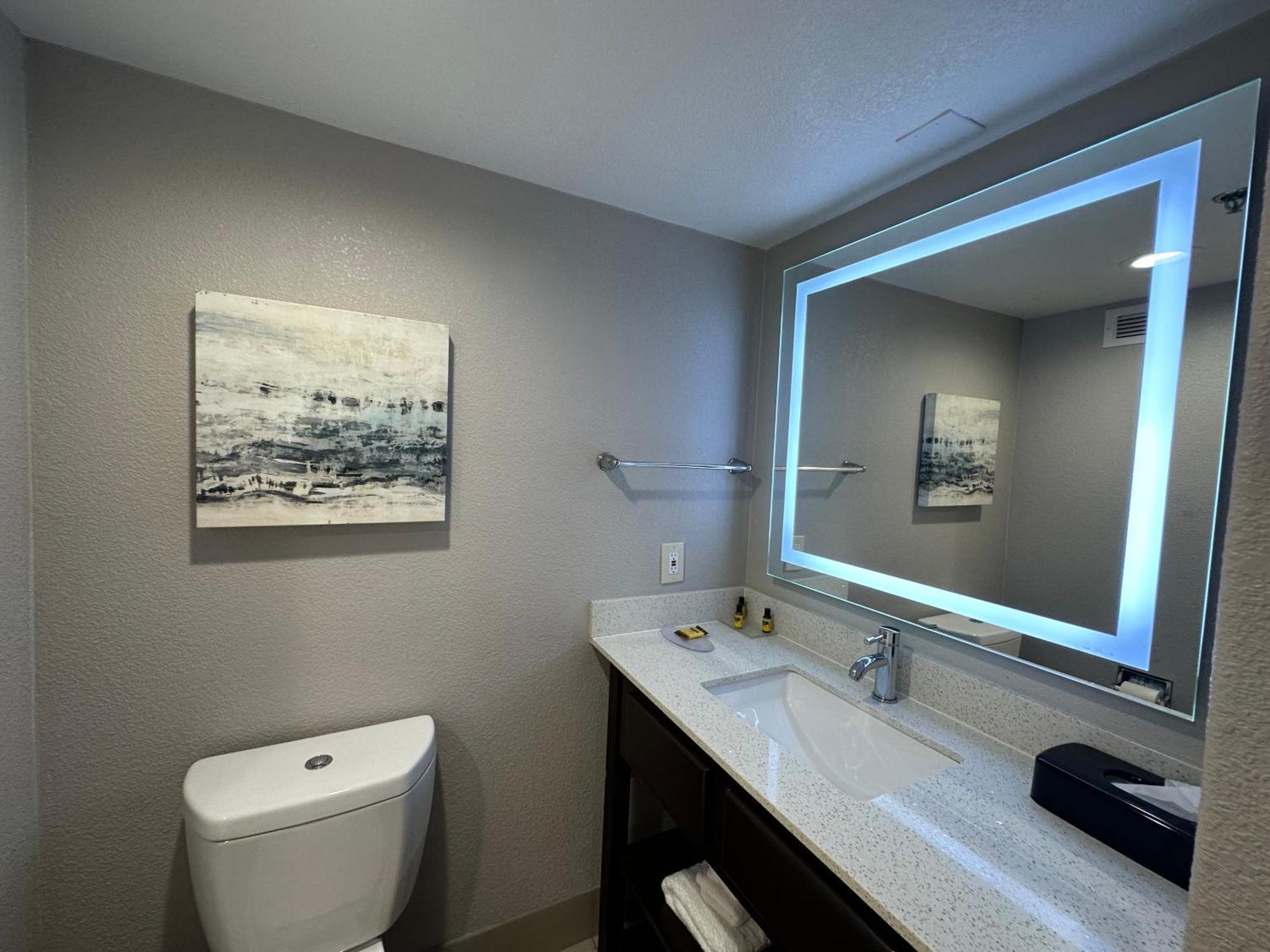 Comfort Inn Dallas North Love Field Airport Экстерьер фото