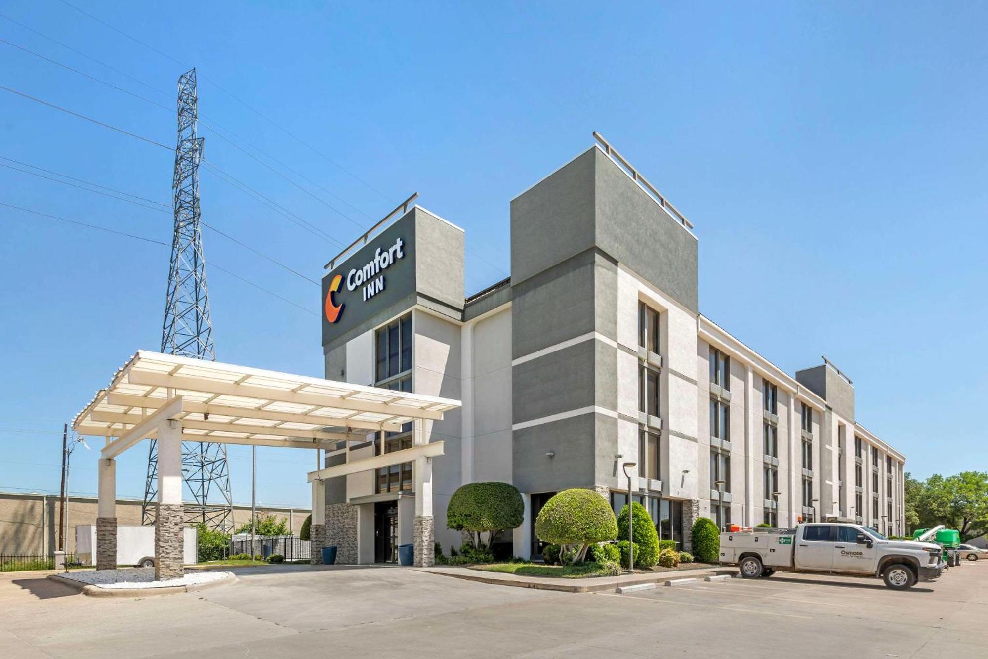 Comfort Inn Dallas North Love Field Airport Экстерьер фото